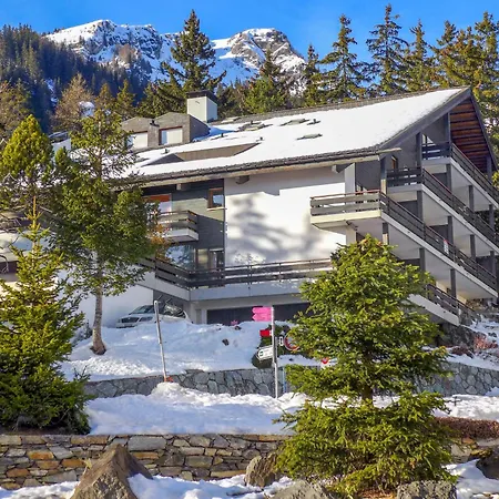 Le Tsaumiau A 13 By Interhome Daire *