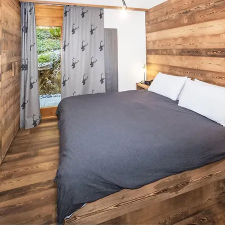 Daire Le Tsaumiau A 13 By Interhome